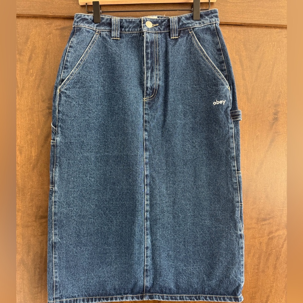 NWOT Obey Juniper Dark Blue Denim Utility Pocket Midi Skirt with Star Embroidery